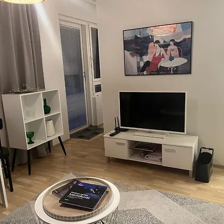 Stayed In An Where Everything Is Nearby Apartment